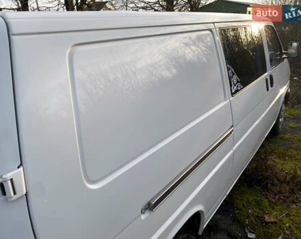 Білий Фольксваген Transporter, об'ємом двигуна 2.5 л та пробігом 323 тис. км за 5800 $, фото 37 на Automoto.ua