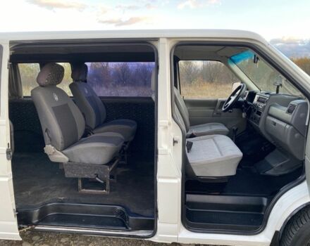 Белый Фольксваген Transporter, объемом двигателя 2.5 л и пробегом 400 тыс. км за 5150 $, фото 11 на Automoto.ua