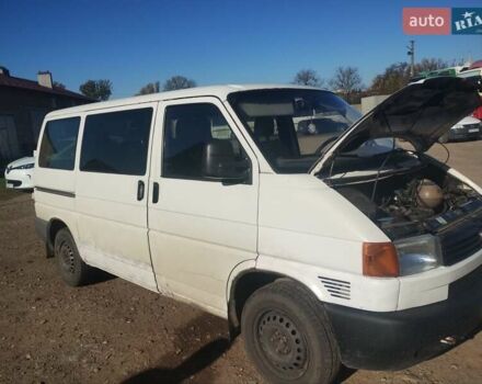 Білий Фольксваген Transporter, об'ємом двигуна 2.5 л та пробігом 600 тис. км за 5000 $, фото 2 на Automoto.ua