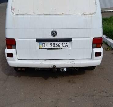Білий Фольксваген Transporter, об'ємом двигуна 2.4 л та пробігом 356 тис. км за 4250 $, фото 1 на Automoto.ua