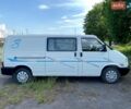 Білий Фольксваген Transporter, об'ємом двигуна 2.5 л та пробігом 450 тис. км за 5700 $, фото 1 на Automoto.ua