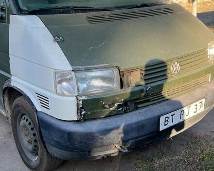 Белый Фольксваген Transporter, объемом двигателя 2.5 л и пробегом 358 тыс. км за 2994 $, фото 1 на Automoto.ua