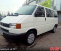 Белый Фольксваген Transporter, объемом двигателя 1.9 л и пробегом 400 тыс. км за 5999 $, фото 1 на Automoto.ua