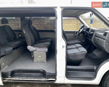 Белый Фольксваген Transporter, объемом двигателя 2.5 л и пробегом 394 тыс. км за 6500 $, фото 59 на Automoto.ua