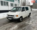 Белый Фольксваген Transporter, объемом двигателя 2.5 л и пробегом 262 тыс. км за 6600 $, фото 1 на Automoto.ua