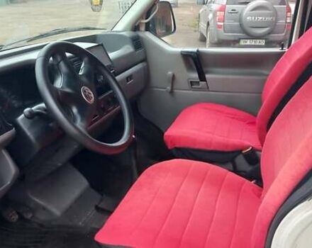Білий Фольксваген Transporter, об'ємом двигуна 2.5 л та пробігом 315 тис. км за 6800 $, фото 8 на Automoto.ua