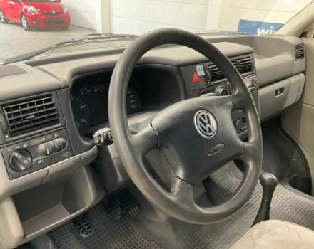 Белый Фольксваген Transporter, объемом двигателя 2.5 л и пробегом 183 тыс. км за 5219 $, фото 5 на Automoto.ua