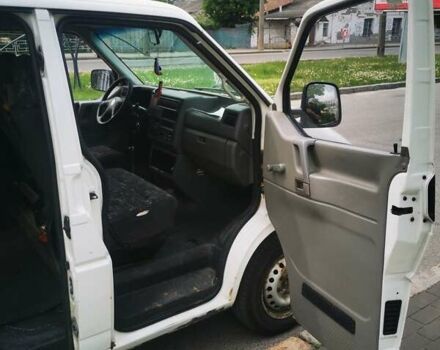 Белый Фольксваген Transporter, объемом двигателя 0 л и пробегом 500 тыс. км за 4000 $, фото 5 на Automoto.ua