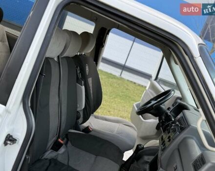 Белый Фольксваген Transporter, объемом двигателя 2.46 л и пробегом 592 тыс. км за 5400 $, фото 45 на Automoto.ua