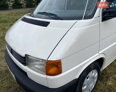 Білий Фольксваген Transporter, об'ємом двигуна 2.5 л та пробігом 278 тис. км за 5999 $, фото 31 на Automoto.ua