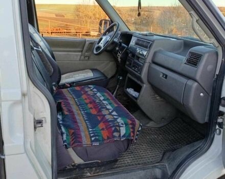 Белый Фольксваген Transporter, объемом двигателя 1.9 л и пробегом 380 тыс. км за 3800 $, фото 12 на Automoto.ua