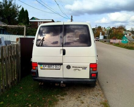 Белый Фольксваген Transporter, объемом двигателя 2.5 л и пробегом 250 тыс. км за 5300 $, фото 2 на Automoto.ua