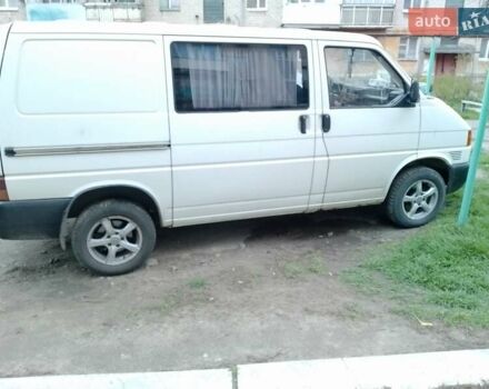 Белый Фольксваген Transporter, объемом двигателя 1.9 л и пробегом 320 тыс. км за 5950 $, фото 5 на Automoto.ua