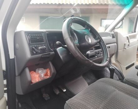 Белый Фольксваген Transporter, объемом двигателя 1.9 л и пробегом 320 тыс. км за 5300 $, фото 6 на Automoto.ua