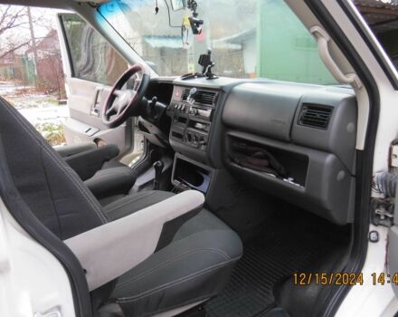 Білий Фольксваген Transporter, об'ємом двигуна 2.5 л та пробігом 430 тис. км за 6500 $, фото 1 на Automoto.ua