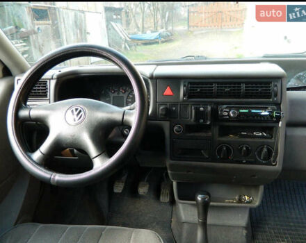 Белый Фольксваген Transporter, объемом двигателя 2.5 л и пробегом 511 тыс. км за 5500 $, фото 6 на Automoto.ua