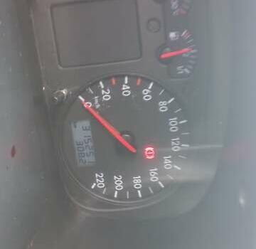 Білий Фольксваген Transporter, об'ємом двигуна 2.5 л та пробігом 315 тис. км за 6800 $, фото 15 на Automoto.ua