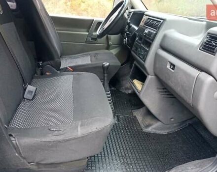 Білий Фольксваген Transporter, об'ємом двигуна 1.9 л та пробігом 466 тис. км за 4900 $, фото 15 на Automoto.ua