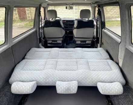 Білий Фольксваген Transporter, об'ємом двигуна 2.5 л та пробігом 278 тис. км за 5999 $, фото 20 на Automoto.ua