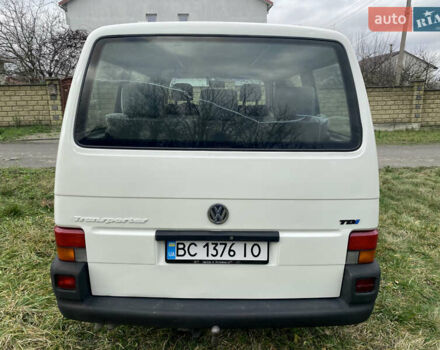 Білий Фольксваген Transporter, об'ємом двигуна 2.5 л та пробігом 278 тис. км за 5999 $, фото 15 на Automoto.ua