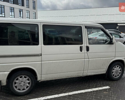 Білий Фольксваген Transporter, об'ємом двигуна 2.5 л та пробігом 300 тис. км за 7000 $, фото 1 на Automoto.ua