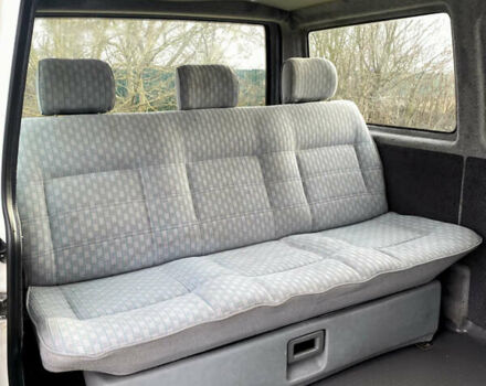 Білий Фольксваген Transporter, об'ємом двигуна 2.5 л та пробігом 278 тис. км за 5999 $, фото 58 на Automoto.ua