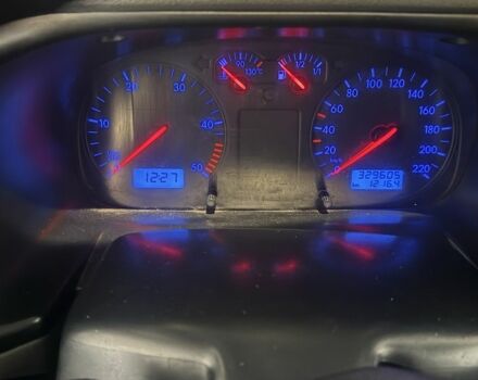 Білий Фольксваген Transporter, об'ємом двигуна 1.9 л та пробігом 330 тис. км за 4200 $, фото 2 на Automoto.ua