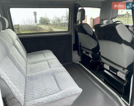 Білий Фольксваген Transporter, об'ємом двигуна 2.5 л та пробігом 278 тис. км за 5999 $, фото 65 на Automoto.ua
