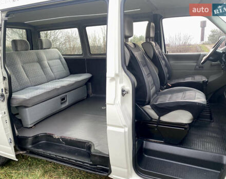 Білий Фольксваген Transporter, об'ємом двигуна 2.5 л та пробігом 278 тис. км за 5999 $, фото 55 на Automoto.ua