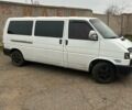 Білий Фольксваген Transporter, об'ємом двигуна 2.5 л та пробігом 300 тис. км за 4100 $, фото 1 на Automoto.ua