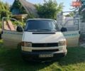 Білий Фольксваген Transporter, об'ємом двигуна 2.4 л та пробігом 400 тис. км за 3000 $, фото 1 на Automoto.ua