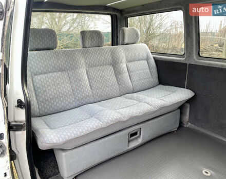 Білий Фольксваген Transporter, об'ємом двигуна 2.5 л та пробігом 278 тис. км за 5999 $, фото 57 на Automoto.ua