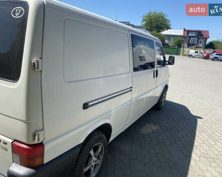 Белый Фольксваген Transporter, объемом двигателя 1.9 л и пробегом 480 тыс. км за 5900 $, фото 3 на Automoto.ua