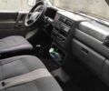 Білий Фольксваген Transporter, об'ємом двигуна 1.9 л та пробігом 306 тис. км за 6000 $, фото 3 на Automoto.ua
