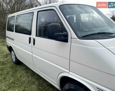 Білий Фольксваген Transporter, об'ємом двигуна 2.5 л та пробігом 278 тис. км за 5999 $, фото 2 на Automoto.ua