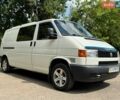 Белый Фольксваген Transporter, объемом двигателя 2.5 л и пробегом 260 тыс. км за 10999 $, фото 4 на Automoto.ua