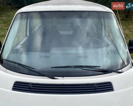 Білий Фольксваген Transporter, об'ємом двигуна 2.5 л та пробігом 278 тис. км за 5999 $, фото 36 на Automoto.ua