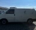 Білий Фольксваген Transporter, об'ємом двигуна 2.4 л та пробігом 300 тис. км за 4300 $, фото 3 на Automoto.ua