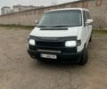 Білий Фольксваген Transporter, об'ємом двигуна 2.5 л та пробігом 300 тис. км за 4100 $, фото 1 на Automoto.ua
