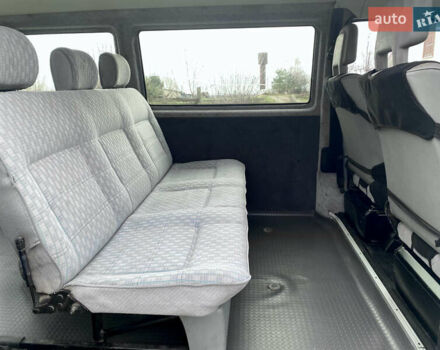 Білий Фольксваген Transporter, об'ємом двигуна 2.5 л та пробігом 278 тис. км за 5999 $, фото 63 на Automoto.ua