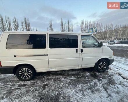Белый Фольксваген Transporter, объемом двигателя 1.9 л и пробегом 446 тыс. км за 5500 $, фото 5 на Automoto.ua