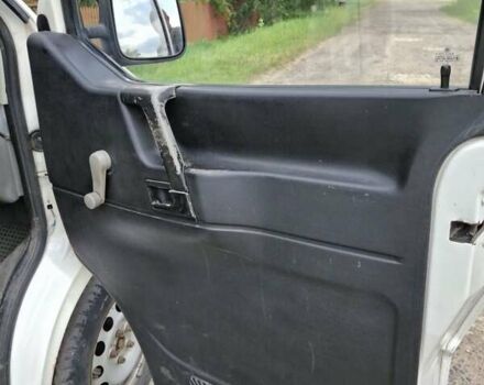 Белый Фольксваген Transporter, объемом двигателя 1.9 л и пробегом 605 тыс. км за 6000 $, фото 6 на Automoto.ua