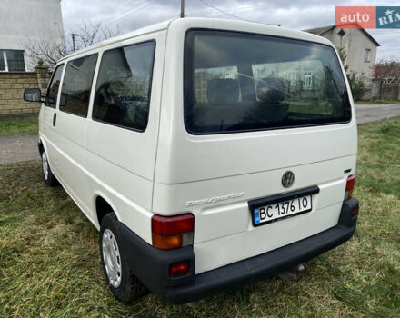 Білий Фольксваген Transporter, об'ємом двигуна 2.5 л та пробігом 278 тис. км за 5999 $, фото 16 на Automoto.ua