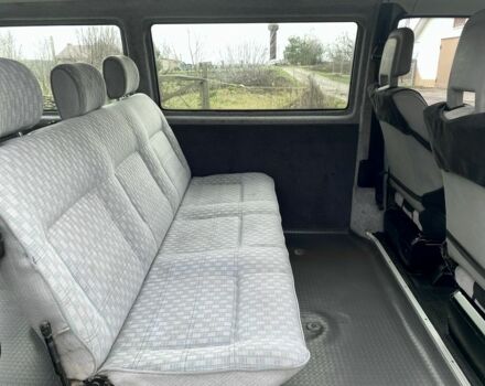 Білий Фольксваген Transporter, об'ємом двигуна 2.5 л та пробігом 278 тис. км за 5999 $, фото 19 на Automoto.ua