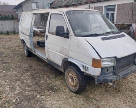 Білий Фольксваген Transporter, об'ємом двигуна 2 л та пробігом 379 тис. км за 1664 $, фото 1 на Automoto.ua