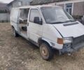 Білий Фольксваген Transporter, об'ємом двигуна 2 л та пробігом 379 тис. км за 1664 $, фото 1 на Automoto.ua