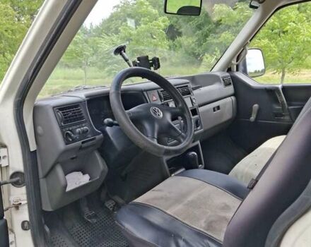 Белый Фольксваген Transporter, объемом двигателя 1.9 л и пробегом 605 тыс. км за 6000 $, фото 9 на Automoto.ua