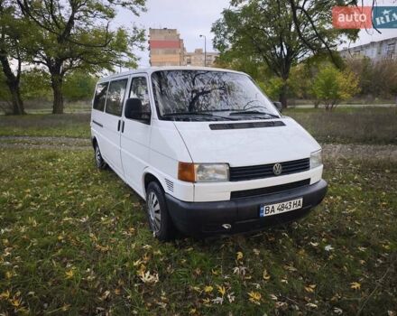Белый Фольксваген Transporter, объемом двигателя 2.5 л и пробегом 400 тыс. км за 5300 $, фото 1 на Automoto.ua