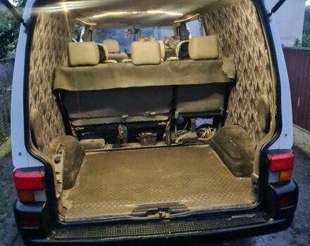 Белый Фольксваген Transporter, объемом двигателя 0 л и пробегом 541 тыс. км за 5500 $, фото 6 на Automoto.ua
