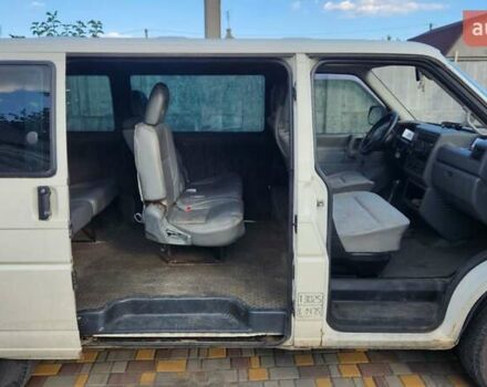 Белый Фольксваген Transporter, объемом двигателя 2.4 л и пробегом 400 тыс. км за 5150 $, фото 19 на Automoto.ua